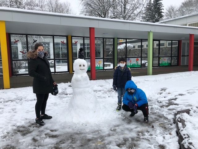 Schneemann-Challenge der OGS